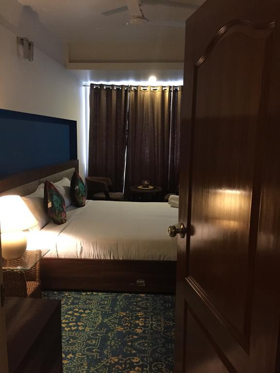 卢克斯戴住宿加早餐旅馆 班加罗尔 客房 照片